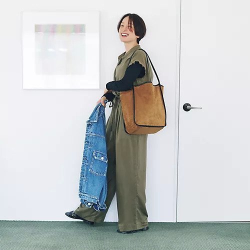 【イオミ/IOMMI】のスクエアショルダートートバッグ 人気、トレンドファッション・服の通販 founy(ファニー) 　ファッション　Fashion　レディースファッション　Fashion for Women　バッグ　Bags　ショルダー　Shoulder, Shoulder Strap　パイピング　Piping, Trim Design　ビッグ　Big, Oversized　ボックス　Boxy, Box Shape　ポーチ　Pouch, Small Case　ビジネス 仕事 通勤　Business / Work / Commuting　other-2|ID: prp329100004625415 ipo3291000000034543958