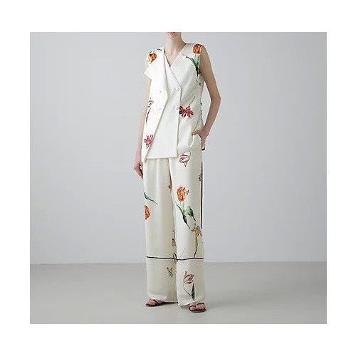 【アドーア/ADORE】のピクトリカルブックプリントパンツ 人気、トレンドファッション・服の通販 founy(ファニー) 　ファッション　Fashion　レディースファッション　Fashion for Women　パンツ　Pants & Trousers　おすすめ　Recommended / Our Picks　サテン　Satin, Glossy Fabric　シンプル　Simple, Minimal　ジャケット　Jacket, Outerwear　スタンダード　Standard, Basic　セットアップ　Set-Up, Coordinated Outfit　フィット　Fit, Slim Fit　プリント　Print, Printed Pattern　モチーフ　Motif, Design Theme　夏　Summer　春　Spring　S/S・春夏　SS, Spring/Summer, Warm Season　other-2|ID: prp329100004626340 ipo3291000000033244146