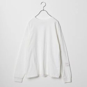 【アメリカーナ/Americana】 【五明祐子さんコラボ】【洗える】エンブロイダリーロングスリーブT人気、トレンドファッション・服の通販 founy(ファニー) ファッション Fashion レディースファッション Fashion for Women インナー Innerwear コラボ Collaboration, Collab ビッグ Big, Oversized レギュラー Regular, Standard Fit 洗える Machine Washable |ID:prp329100004629352