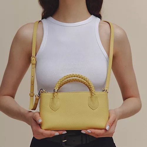 【トプカピ/TOPKAPI】の【TREASURE TOPKAPI】シュリンクレザー メッシュハンドル ウォレット スマホ ショルダー トート バッグ 人気、トレンドファッション・服の通販 founy(ファニー) 　ファッション　Fashion　レディースファッション　Fashion for Women　バッグ　Bags　アクセサリー　Fashion Accessories　ウォレット　Wallet　ショルダー　Shoulder, Shoulder Strap　シンプル　Simple, Minimal　スマホ　Smartphone, Mobile Device　スマート　Smart, Elegant　チェーン　Chain, Chain Strap　ベーシック　Basic, Essential　メッシュ　Mesh, Net Fabric　リップ　Lip, Lip Motif　エレガント 上品　Elegant　旅行　Travel　財布　Wallet, Purse　other-2|ID: prp329100004630039 ipo3291000000033298573