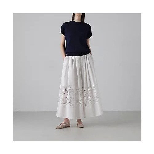 【アドーア/ADORE】のライトブライトクロスパンツ 人気、トレンドファッション・服の通販 founy(ファニー) 　ファッション　Fashion　レディースファッション　Fashion for Women　パンツ　Pants & Trousers　おすすめ　Recommended / Our Picks　キュロット　Culottes, Wide Shorts　タフタ　Taffeta, Structured Fabric　ビッグ　Big, Oversized　フィット　Fit, Slim Fit　フェミニン　Feminine, Girly　ミックス　Mix, Mixed Style　夏　Summer　春　Spring　S/S・春夏　SS, Spring/Summer, Warm Season　other-3|ID: prp329100004630784 ipo3291000000033313158