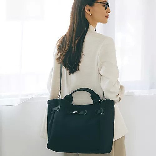 【トプカピ/TOPKAPI】の【TREASURE TOPKAPI】ネオプレン 2way A4 トートバッグ 人気、トレンドファッション・服の通販 founy(ファニー) 　ファッション　Fashion　レディースファッション　Fashion for Women　バッグ　Bags　ショルダー　Shoulder, Shoulder Strap　シルバー　Silver, Metallic Silver　スマート　Smart, Elegant　ポケット　Pocket, Pocket Detail　リップ　Lip, Lip Motif　other-3|ID: prp329100004630908 ipo3291000000033314562