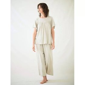 【ナナデコール/nanadecor】のフェンネル半袖腹巻パジャマ 人気、トレンドファッション・服の通販 founy(ファニー) ファッション Fashion レディースファッション Fashion for Women トップス・カットソー Cut & Sew Tops おすすめ Recommended / Our Picks カットソー Cut and Sewn Top キュロット Culottes, Wide Shorts ギャザー Gathered, Ruffled シンプル Simple, Minimal セットアップ Set-Up, Coordinated Outfit パジャマ Pajamas, Sleepwear フレア Flare, Flared ワイド Wide, Wide Fit 半袖 Short Sleeve, Half Sleeve |ID:prp329100004631693
