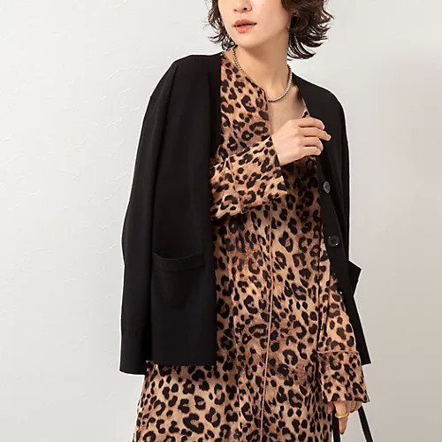 【リエミラー/Rie Miller】の《手洗い可能》《セットアップ対応》BIGシルエットVネックカーディガン インテリア・キッズ・メンズ・レディースファッション・服の通販 founy(ファニー) 　ファッション　Fashion　レディースファッション　Fashion for Women　トップス・カットソー　Cut & Sew Tops　カーディガン・羽織り　Layered Style Cardigans　Vネックトップス　V-Neck Tops / V-Cut Neckline Shirts　2025年　2025　2025-2026秋冬・A/W　Autumn/Winter 2025–26 AW25–26　アンサンブル　Ensemble Set　カーディガン　Cardigan, Knitwear　シルク　Silk, 100% Silk　セットアップ　Set-Up, Coordinated Outfit　ボトム　Bottoms, Lower Wear　ブラック|ID: prp329100004632821 ipo3291000000033341786