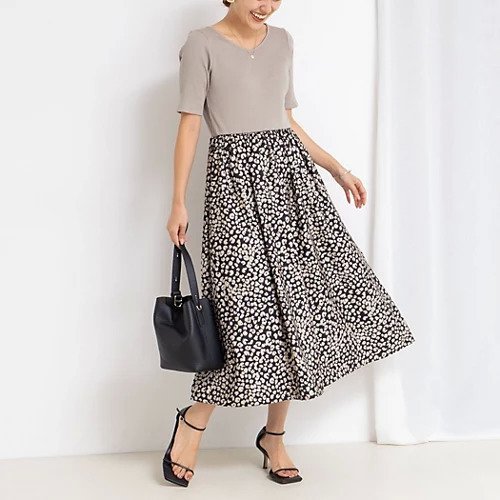 【ノーリーズソフィー/NOLLEY'S sophi】のウォッシャブルカット タフタドッキングワンピース インテリア・キッズ・メンズ・レディースファッション・服の通販 founy(ファニー) 　ファッション　Fashion　レディースファッション　Fashion for Women　ワンピース　Dresses　2025年　2025　2025-2026秋冬・A/W　Autumn/Winter 2025–26 AW25–26　おすすめ　Recommended / Our Picks　タフタ　Taffeta, Structured Fabric　テレコ　Ribbed, Rib Stitch　ドッキング　Docking, Mixed Material　フィット　Fit, Slim Fit　フレア　Flare, Flared　ブライト　Bright, Shiny　切替　Switching, Contrast Panel　ビジネス 仕事 通勤　Business / Work / Commuting　ベージュ系その他|ID: prp329100004632860 ipo3291000000033342069