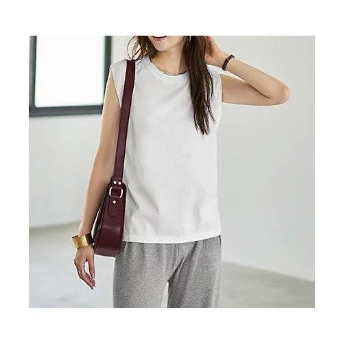 【スタイルデリ/STYLE DELI】のさらさらスムースなワイド幅ノースリトップス インテリア・キッズ・メンズ・レディースファッション・服の通販 founy(ファニー) 　ファッション　Fashion　レディースファッション　Fashion for Women　トップス・カットソー　Cut & Sew Tops　イエロー　Yellow　インナー　Innerwear　オレンジ　Orange　カットソー　Cut and Sewn Top　ジャケット　Jacket, Outerwear　ストレート　Straight, Straight Cut　スリット　Slit, Slit Detail　デコルテ　Décolleté, Neckline　定番　Standard, Basic Item　ノースリーブ　Sleeveless, No-Sleeve　バランス　Balance, Style Balance　フォルム　Silhouette, Form　ベーシック　Basic, Essential　ワイド　Wide, Wide Fit　冬　Winter / This Winter　夏　Summer　エレガント 上品　Elegant　ホワイト|ID: prp329100004636060 ipo3291000000033394779