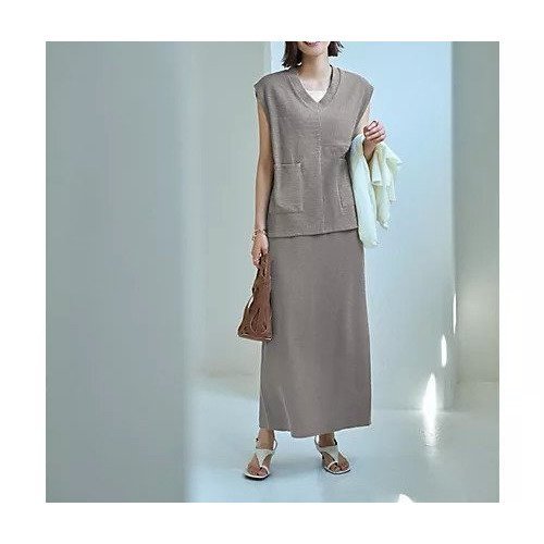 【スタイルデリ/STYLE DELI】の【LUXE】ストライプ状フリルのカットソーセットアップ インテリア・キッズ・メンズ・レディースファッション・服の通販 founy(ファニー) 　ファッション　Fashion　レディースファッション　Fashion for Women　トップス・カットソー　Cut & Sew Tops　カットソー・ベーシックTシャツ　Cut-and-Sewn Tops / Stretch Tees & Basics　インナー　Innerwear　カットソー　Cut and Sewn Top　キャミソール　Camisole, Spaghetti Strap Top　グラデーション　Gradient, Ombre　ストライプ　Stripe, Striped Pattern　スリット　Slit, Slit Detail　セットアップ　Set-Up, Coordinated Outfit　タンク　Tank Top, Sleeveless Top　ノースリーブ　Sleeveless, No-Sleeve　パープル　Purple, Violet　フォルム　Silhouette, Form　フリル　Frill, Ruffle　フロント　Front, Front Design　ベスト　Vest, Waistcoat　ポケット　Pocket, Pocket Detail　半袖　Short Sleeve, Half Sleeve　ミックス　Mix, Mixed Style　夏　Summer　グレー|ID: prp329100004636061 ipo3291000000033394792