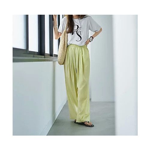 【スタイルデリ/STYLE DELI】のデザイン配置ロゴTシャツ 人気、トレンドファッション・服の通販 founy(ファニー) 　ファッション　Fashion　レディースファッション　Fashion for Women　トップス・カットソー　Cut & Sew Tops　シャツ・ブラウス・オフィスカジュアル　Elegant Blouses & Button-Ups　ロングTシャツ・Tシャツ　Longline T-Shirts & Tees　イエロー　Yellow　カーディガン　Cardigan, Knitwear　サロペット　Overalls, Salopette　ショルダー　Shoulder, Shoulder Strap　ジャケット　Jacket, Outerwear　ストレート　Straight, Straight Cut　スリット　Slit, Slit Detail　ドロップ　Drop Shoulder, Dropped Style　バランス　Balance, Style Balance　半袖　Short Sleeve, Half Sleeve　マーブル　Marble, Marble Pattern　夏　Summer　other-2|ID: prp329100004636062 ipo3291000000033394800