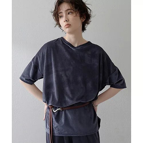 【ウィムガゼット/Whim Gazette】の【THE PAUSE】シアーベロアTEE インテリア・キッズ・メンズ・レディースファッション・服の通販 founy(ファニー) https://founy.com/ ファッション Fashion レディースファッション Fashion for Women トップス・カットソー Cut & Sew Tops ベロアトップス Velour Tops / Velvet-Look Items ヴィンテージ Vintage Style クール Cool, Chic グラデーション Gradient, Ombre ベロア Velour, Soft Velvet ワーク Workwear, Utility Style おすすめ Recommended / Our Picks エレガント 上品 Elegant 2025年 2025 2025-2026秋冬・A/W Autumn/Winter 2025–26 AW25–26 |ID: prp329100004636653 ipo3291000000033407047