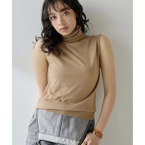 【ウィムガゼット/Whim Gazette】の16Gタートルノースリーブプルオーバー インテリア・キッズ・メンズ・レディースファッション・服の通販 founy(ファニー) https://founy.com/ ファッション Fashion レディースファッション Fashion for Women トップス・カットソー Cut & Sew Tops キャミソール&ノースリーブ Camisoles & Sleeveless Tops カジュアルプルオーバー・ニットトップス Pullovers & Knit Tops / Casual Pullovers 2025年 2025 2025-2026秋冬・A/W Autumn/Winter 2025–26 AW25–26 おすすめ Recommended / Our Picks アンサンブル Ensemble Set カーディガン Cardigan, Knitwear タートルネック Turtleneck, High Neck ドレープ Drape, Draping Fabric ノースリーブ Sleeveless, No-Sleeve バランス Balance, Style Balance ボトム Bottoms, Lower Wear エレガント 上品 Elegant |ID: prp329100004636675 ipo3291000000033407194