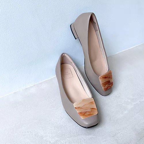 【エンチャンテッド/enchanted】の【晴雨兼用】スクエアプレートモチーフパンプス 人気、トレンドファッション・服の通販 founy(ファニー) 　ファッション　Fashion　レディースファッション　Fashion for Women　クッション　Cushion, Throw Pillow　コンビ　Combo, Combination Style　シューズ　Shoes, Footwear　ハンド　Hand, Handmade　バランス　Balance, Style Balance　プレート　Plate, Dish　モチーフ　Motif, Design Theme　おすすめ　Recommended / Our Picks　 other-1|ID: prp329100004636728 ipo3291000000033407575