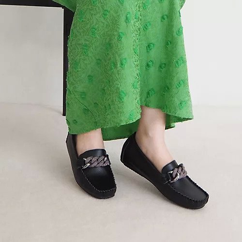 【エンチャンテッド/enchanted】のインヒールチェーンモチーフソフトモカシン インテリア・キッズ・メンズ・レディースファッション・服の通販 founy(ファニー) 　ファッション　Fashion　レディースファッション　Fashion for Women　インソール　Shoe Insole　エナメル　Patent Leather　クッション　Cushion, Throw Pillow　抗菌　Antibacterial, Bacteria-Resistant　軽量　Lightweight, Ultra Light　シューズ　Shoes, Footwear　シンプル　Simple, Minimal　チェーン　Chain, Chain Strap　フォーマル　Formal, Dressy　モチーフ　Motif, Design Theme　A/W・秋冬　Autumn/Winter　おすすめ　Recommended / Our Picks　旅行　Travel　エレガント 上品　Elegant　ビジネス 仕事 通勤　Business / Work / Commuting　ブラック|ID: prp329100004636731 ipo3291000000033407593