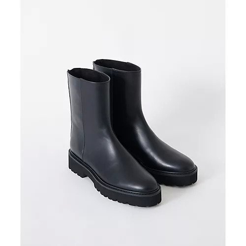 【ウィムガゼット/Whim Gazette】の【Hoaw.】バックZIPショートブーツ 人気、トレンドファッション・服の通販 founy(ファニー) 　ファッション　Fashion　レディースファッション　Fashion for Women　バッグ　Bags　アクセサリー　Fashion Accessories　シューズ　Shoes, Footwear　ショート　Short, Short Length　シンプル　Simple, Minimal　スタンダード　Standard, Basic　フォルム　Silhouette, Form　2025年　2025　2025-2026秋冬・A/W　Autumn/Winter 2025–26 AW25–26　other-2|ID: prp329100004636735 ipo3291000000033407630