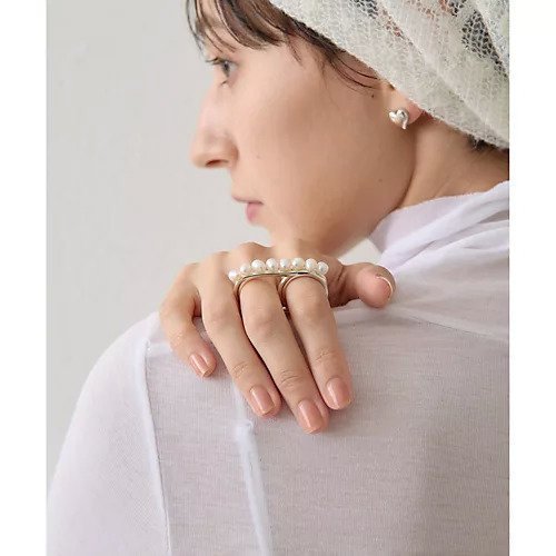 【ウィムガゼット/Whim Gazette】の【Hoaw.】パールダブルリング 人気、トレンドファッション・服の通販 founy(ファニー) 　ファッション　Fashion　レディースファッション　Fashion for Women　アクセサリー　Fashion Accessories　シューズ　Shoes, Footwear　シルバー　Silver, Metallic Silver　ダブル　Double, Double-Breasted　バランス　Balance, Style Balance　パール　Pearl, Pearl Accent　フォルム　Silhouette, Form　モダン　Modern, Contemporary　エレガント 上品　Elegant　2025年　2025　2025-2026秋冬・A/W　Autumn/Winter 2025–26 AW25–26　 other-1|ID: prp329100004636758 ipo3291000000033407785