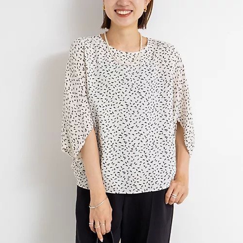 【ノーリーズ/NOLLEY'S】のウォッシャブルバックサテンコクーンブラウス インテリア・キッズ・メンズ・レディースファッション・服の通販 founy(ファニー) 　ファッション　Fashion　レディースファッション　Fashion for Women　トップス・カットソー　Cut & Sew Tops　シャツ・ブラウス・オフィスカジュアル　Elegant Blouses & Button-Ups　バッグ　Bags　2025年　2025　2025-2026秋冬・A/W　Autumn/Winter 2025–26 AW25–26　ボトム　Bottoms, Lower Wear　モノトーン　Monotone, Black and White　夏　Summer　ビジネス 仕事 通勤　Business / Work / Commuting　ホワイト系4|ID: prp329100004639137 ipo3291000000033438985