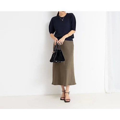 【ノーリーズソフィー/NOLLEY'S sophi】のバックパールラメプルオーバー 人気、トレンドファッション・服の通販 founy(ファニー) 　ファッション　Fashion　レディースファッション　Fashion for Women　トップス・カットソー　Cut & Sew Tops　カジュアルプルオーバー・ニットトップス　Pullovers & Knit Tops / Casual Pullovers　バッグ　Bags　2025年　2025　2025-2026秋冬・A/W　Autumn/Winter 2025–26 AW25–26　シンプル　Simple, Minimal　パール　Pearl, Pearl Accent　ワイド　Wide, Wide Fit　エレガント 上品　Elegant　ビジネス 仕事 通勤　Business / Work / Commuting　other-2|ID: prp329100004639142 ipo3291000000033439024