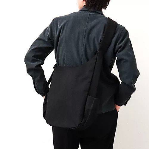 【ノーリーズ グッドマン/NOLLEY'S goodman / MEN】の【NESK/ネスク】バーティカルショルダーバッグ NS-013 インテリア・キッズ・メンズ・レディースファッション・服の通販 founy(ファニー) https://founy.com/ ファッション Fashion メンズファッション Fashion for Men バッグ Bags 春 Spring コレクション Collection, Seasonal Line コンパクト Compact, Small Size 軽量 Lightweight, Ultra Light シンプル Simple, Minimal スタンダード Standard, Basic ポケット Pocket, Pocket Detail ワッシャー Washer, Crinkled Finish ワンポイント One Point, Statement Accent |ID: prp329100004639228 ipo3291000000033439699