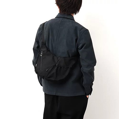 【ノーリーズ グッドマン/NOLLEY'S goodman / MEN】の【NESK/ネスク】ラウンドミニショルダーバッグ NS-016 インテリア・キッズ・メンズ・レディースファッション・服の通販 founy(ファニー) 　ファッション　Fashion　メンズファッション　Fashion for Men　バッグ　Bags　春　Spring　ギャザー　Gathered, Ruffled　コレクション　Collection, Seasonal Line　コンパクト　Compact, Small Size　コーティング　Coating, Coated Finish　軽量　Lightweight, Ultra Light　シンプル　Simple, Minimal　スタンダード　Standard, Basic　ツイル　Twist, Twisted Detail　ポケット　Pocket, Pocket Detail　メッシュ　Mesh, Net Fabric　ワッシャー　Washer, Crinkled Finish　ワンポイント　One Point, Statement Accent　ブラック|ID: prp329100004639230 ipo3291000000033439710