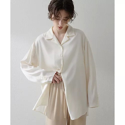 【ウィムガゼット/Whim Gazette】の【THE PAUSE】フィブリルリラックスシャツ インテリア・キッズ・メンズ・レディースファッション・服の通販 founy(ファニー) 　ファッション　Fashion　レディースファッション　Fashion for Women　トップス・カットソー　Cut & Sew Tops　シャツ・ブラウス・オフィスカジュアル　Elegant Blouses & Button-Ups　ヴィンテージ　Vintage Style　カフス　Cuff Design　キュプラ　Cupro, Eco Fabric　グラデーション　Gradient, Ombre　シンプル　Simple, Minimal　とろみ　Fluid, Flowy Fabric　リラックス　Relax, Relaxed Fit　ワーク　Workwear, Utility Style　エレガント 上品　Elegant　2025年　2025　2025-2026秋冬・A/W　Autumn/Winter 2025–26 AW25–26　オフホワイト|ID: prp329100004642554 ipo3291000000033486547