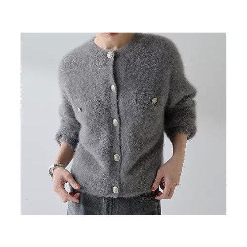 【ウィムガゼット/Whim Gazette】のファーボタンジャケット 人気、トレンドファッション・服の通販 founy(ファニー) 　ファッション　Fashion　レディースファッション　Fashion for Women　アウター　Coat / Outerwear Collection　レディースジャケット・軽アウター　Jackets　2025年　2025　2025-2026秋冬・A/W　Autumn/Winter 2025–26 AW25–26　カーディガン　Cardigan, Knitwear　クラシカル　Classical, Vintage-Inspired　コンパクト　Compact, Small Size　ジャケット　Jacket, Outerwear　フォックス　Fox, Fox Fur　フロント　Front, Front Design　ボトム　Bottoms, Lower Wear　メタル　Metal, Metal Parts　エレガント 上品　Elegant　定番　Standard, Basic Item　 other-1|ID: prp329100004642560 ipo3291000000033486588