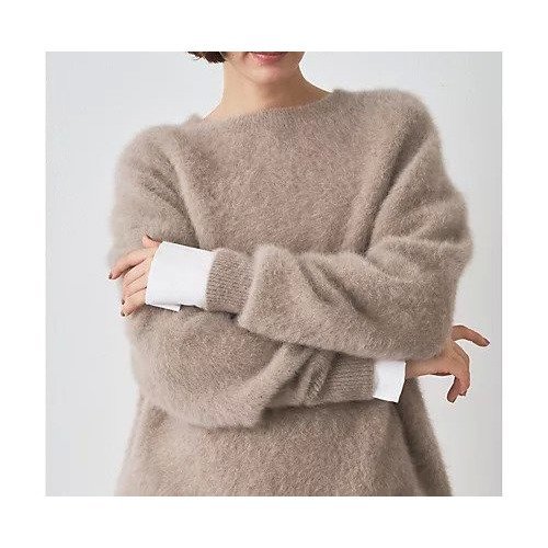 【ウィムガゼット/Whim Gazette】のファークループルオーバー インテリア・キッズ・メンズ・レディースファッション・服の通販 founy(ファニー) 　ファッション　Fashion　レディースファッション　Fashion for Women　トップス・カットソー　Cut & Sew Tops　カジュアルプルオーバー・ニットトップス　Pullovers & Knit Tops / Casual Pullovers　2025年　2025　2025-2026秋冬・A/W　Autumn/Winter 2025–26 AW25–26　クラシカル　Classical, Vintage-Inspired　コンパクト　Compact, Small Size　フォックス　Fox, Fox Fur　ボトム　Bottoms, Lower Wear　ベージュ|ID: prp329100004642563 ipo3291000000033486609