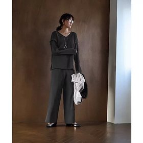 【スタイルデリ/STYLE DELI】 袖が外せる PUFFニットセットアップ人気、トレンドファッション・服の通販 founy(ファニー) ファッション Fashion レディースファッション Fashion for Women トップス・カットソー Cut & Sew Tops ニット Knit Tops & Sweaters インナー Innerwear エアリー Airy Texture 秋 Autumn カットソー Cut and Sewn Top 軽量 Lightweight, Ultra Light シンプル Simple, Minimal スウェット / スエット Sweatshirt, Sweatwear ストレート Straight, Straight Cut スリット Slit, Slit Detail スリーブ Sleeve, Long Sleeve / Short Sleeve セットアップ Set-Up, Coordinated Outfit タイツ Tights, Legwear デコルテ Décolleté, Neckline バランス Balance, Style Balance パジャマ Pajamas, Sleepwear フォルム Silhouette, Form フレンチ French, French Style ベスト Vest, Waistcoat ポケット Pocket, Pocket Detail 防寒 Cold Protection, Winter-Ready リラックス Relax, Relaxed Fit ループ Loop, Loop Knit レギンス Leggings, Stretch Pants ワイド Wide, Wide Fit 夏 Summer |ID:prp329100004642609