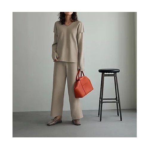 【スタイルデリ/STYLE DELI】の袖が外せる PUFFニットセットアップ インテリア・キッズ・メンズ・レディースファッション・服の通販 founy(ファニー) 　ファッション　Fashion　レディースファッション　Fashion for Women　トップス・カットソー　Cut & Sew Tops　ニット　Knit Tops & Sweaters　インナー　Innerwear　エアリー　Airy Texture　秋　Autumn　カットソー　Cut and Sewn Top　軽量　Lightweight, Ultra Light　シンプル　Simple, Minimal　スウェット / スエット　Sweatshirt, Sweatwear　ストレート　Straight, Straight Cut　スリット　Slit, Slit Detail　スリーブ　Sleeve, Long Sleeve / Short Sleeve　セットアップ　Set-Up, Coordinated Outfit　タイツ　Tights, Legwear　デコルテ　Décolleté, Neckline　バランス　Balance, Style Balance　パジャマ　Pajamas, Sleepwear　フォルム　Silhouette, Form　フレンチ　French, French Style　ベスト　Vest, Waistcoat　ポケット　Pocket, Pocket Detail　防寒　Cold Protection, Winter-Ready　リラックス　Relax, Relaxed Fit　ループ　Loop, Loop Knit　レギンス　Leggings, Stretch Pants　ワイド　Wide, Wide Fit　夏　Summer　グレージュ|ID: prp329100004642609 ipo3291000000033487544