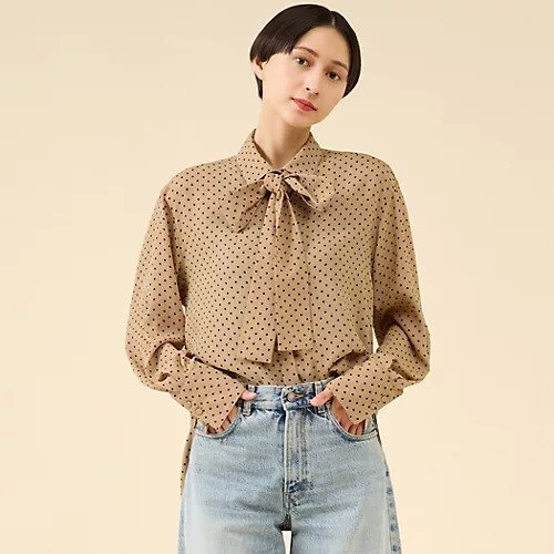 【マルティニーク/martinique】のシアーウールボータイブラウス インテリア・キッズ・メンズ・レディースファッション・服の通販 founy(ファニー) 　ファッション　Fashion　レディースファッション　Fashion for Women　トップス・カットソー　Cut & Sew Tops　シャツ・ブラウス・オフィスカジュアル　Elegant Blouses & Button-Ups　おすすめ　Recommended / Our Picks　インナー　Innerwear　ジャケット　Jacket, Outerwear　セットアップ　Set-Up, Coordinated Outfit　マニッシュ　Mannish, Boyish　ループ　Loop, Loop Knit　秋　Autumn　ドット|ID: prp329100004644545 ipo3291000000033511999