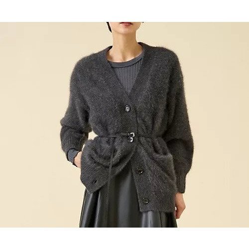 【マルティニーク/martinique】の《定番》FOXファーカーディガン インテリア・キッズ・メンズ・レディースファッション・服の通販 founy(ファニー) 　ファッション　Fashion　レディースファッション　Fashion for Women　トップス・カットソー　Cut & Sew Tops　カーディガン・羽織り　Layered Style Cardigans　おすすめ　Recommended / Our Picks　アンゴラ　Angora Knitwear　カットソー　Cut and Sewn Top　カーディガン　Cardigan, Knitwear　シアー　Sheer, See-Through　定番　Standard, Basic Item　チャコール|ID: prp329100004644568 ipo3291000000033512267
