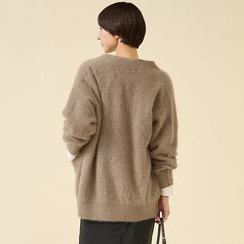 【マルティニーク/martinique】の《定番》FOXファーカーディガン 人気、トレンドファッション・服の通販 founy(ファニー) 　ファッション　Fashion　レディースファッション　Fashion for Women　トップス・カットソー　Cut & Sew Tops　カーディガン・羽織り　Layered Style Cardigans　おすすめ　Recommended / Our Picks　アンゴラ　Angora Knitwear　カットソー　Cut and Sewn Top　カーディガン　Cardigan, Knitwear　シアー　Sheer, See-Through　定番　Standard, Basic Item　other-3|ID: prp329100004644568 ipo3291000000033512274