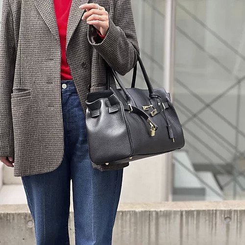 【ノーリーズソフィー/NOLLEY'S sophi】のひねりベルトレザートートバッグ 人気、トレンドファッション・服の通販 founy(ファニー) ファッション Fashion レディースファッション Fashion for Women バッグ Bags ベルト&ウエストマーク Belts & Waist Accessories シンプル Simple, Minimal ジップ Zip, Zipper スマート Smart, Elegant 財布 Wallet, Purse フォルム Silhouette, Form ポケット Pocket, Pocket Detail ポーチ Pouch, Small Case エレガント 上品 Elegant ビジネス 仕事 通勤 Business / Work / Commuting other-3|ID: prp329100004644617 ipo3291000000034615143