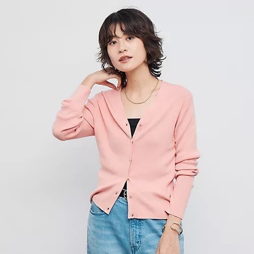 【ノーリーズ/NOLLEY'S】のリブ斜め柄Vネックカーディガン インテリア・キッズ・メンズ・レディースファッション・服の通販 founy(ファニー) https://founy.com/ ファッション Fashion レディースファッション Fashion for Women トップス・カットソー Cut & Sew Tops カーディガン・羽織り Layered Style Cardigans Vネックトップス V-Neck Tops / V-Cut Neckline Shirts 2025年 2025 2025-2026秋冬・A/W Autumn/Winter 2025–26 AW25–26 カーディガン Cardigan, Knitwear ストレッチ Stretch, Stretchy Fabric |ID: prp329100004645419 ipo3291000000033526541