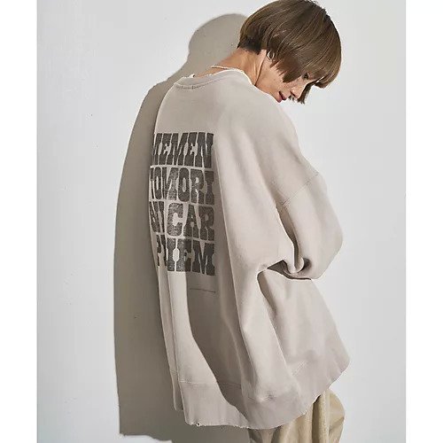 【ウィムガゼット/Whim Gazette】の【GEMINI】オーバーバックプリントスウェット インテリア・キッズ・メンズ・レディースファッション・服の通販 founy(ファニー) 　ファッション　Fashion　レディースファッション　Fashion for Women　トップス・カットソー　Cut & Sew Tops　レディースパーカー・カジュアルフーディー　Casual Hoodies & Sweatshirts　スウェット・クルーネックトップス　Sweatshirts & Crewnecks / Relaxed Fit Sweat Tops　バッグ　Bags　ヴィンテージ　Vintage Style　スウェット / スエット　Sweatshirt, Sweatwear　スタンダード　Standard, Basic　プリント　Print, Printed Pattern　ルーズ　Loose, Oversized　2025年　2025　2025-2026秋冬・A/W　Autumn/Winter 2025–26 AW25–26　ベージュ|ID: prp329100004646700 ipo3291000000033540720