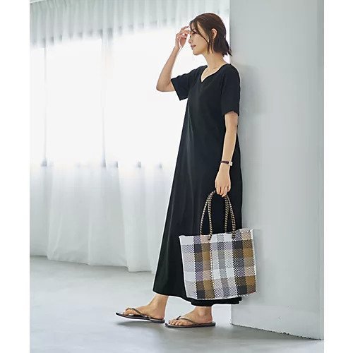 【スタイルデリ/STYLE DELI】の半袖Vネックカットソーワンピース 人気、トレンドファッション・服の通販 founy(ファニー) 　ファッション　Fashion　レディースファッション　Fashion for Women　ワンピース　Dresses　インナー　Innerwear　カットソー　Cut and Sewn Top　カーディガン　Cardigan, Knitwear　ジャケット　Jacket, Outerwear　スリット　Slit, Slit Detail　デコルテ　Décolleté, Neckline　定番　Standard, Basic Item　ブルゾン　Blouson, Bomber Jacket　ポケット　Pocket, Pocket Detail　半袖　Short Sleeve, Half Sleeve　ランダム　Random, Irregular　ループ　Loop, Loop Knit　ロング　Long, Long-Length　夏　Summer　other-3|ID: prp329100004646731 ipo3291000000033541021