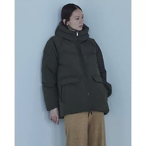【ピレネックス/PYRENEX】のOLGA(オルガ)フード付きダウンジャケット 人気、トレンドファッション・服の通販 founy(ファニー) 　ファッション　Fashion　レディースファッション　Fashion for Women　アウター　Coat / Outerwear Collection　レディースジャケット・軽アウター　Jackets　ウォーム　Warm Fabric　キルト　Quilt, Quilted Fabric　ジャケット　Jacket, Outerwear　スポーティ　Sporty, Casual Athletic　ダウン　Down, Puffer　ハンド　Hand, Handmade　フラップ　Flap, Flap Pocket　フロント　Front, Front Design　ポケット　Pocket, Pocket Detail　ミドル　Middle Length, Mid Height　other-3|ID: prp329100004646742 ipo3291000000033996095