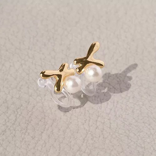 【フィービィー/phoebe】の【金属アレルギー対応】ハンドライトメタルパールイヤリング 人気、トレンドファッション・服の通販 founy(ファニー) 　ファッション　Fashion　レディースファッション　Fashion for Women　ジュエリー　Jewelry　ファッションリング　Fashion Rings　イヤリング・フープ・ドロップタイプ　Hoop, Drop & Clip Earrings　アクセサリー　Fashion Accessories　イヤリング　Earrings　パール　Pearl, Pearl Accent　フェミニン　Feminine, Girly　メタル　Metal, Metal Parts　モダン　Modern, Contemporary　other-3|ID: prp329100004647753 ipo3291000000033551405