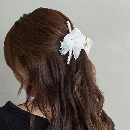 【フィービィー/phoebe】のフリルリボンパールバンスクリップ ホワイト 人気、トレンドファッション・服の通販 founy(ファニー) 　ファッション　Fashion　レディースファッション　Fashion for Women　おすすめ　Recommended / Our Picks　エレガント 上品　Elegant　シンプル　Simple, Minimal　パール　Pearl, Pearl Accent　フェミニン　Feminine, Girly　フリル　Frill, Ruffle　リボン　Ribbon, Bow　結婚式　Wedding　 other-1|ID: prp329100004647756 ipo3291000000033551418