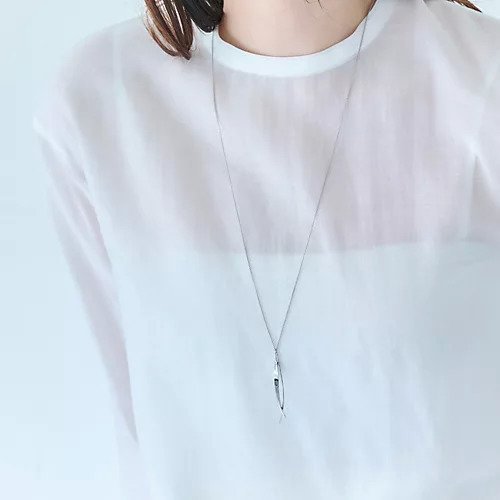 【フィービィー/phoebe】の【金属アレルギー対応】ツインカーブYラインネックレス インテリア・キッズ・メンズ・レディースファッション・服の通販 founy(ファニー) https://founy.com/ ファッション Fashion レディースファッション Fashion for Women ジュエリー Jewelry ネックレス Necklaces & Pendants シンプル Simple, Minimal ネックレス Necklace, Pendant Necklace バランス Balance, Style Balance フォルム Silhouette, Form モチーフ Motif, Design Theme |ID: prp329100004648560 ipo3291000000033859393