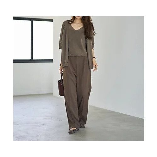 【スタイルデリ/STYLE DELI】のドライタッチカーディガントップスセット 人気、トレンドファッション・服の通販 founy(ファニー) 　ファッション　Fashion　レディースファッション　Fashion for Women　トップス・カットソー　Cut & Sew Tops　カーディガン・羽織り　Layered Style Cardigans　アンサンブル　Ensemble Set　インナー　Innerwear　秋　Autumn　カーディガン　Cardigan, Knitwear　シンプル　Simple, Minimal　ストレート　Straight, Straight Cut　スリット　Slit, Slit Detail　デコルテ　Décolleté, Neckline　ノースリーブ　Sleeveless, No-Sleeve　バランス　Balance, Style Balance　フロント　Front, Front Design　ポケット　Pocket, Pocket Detail　冬　Winter / This Winter　夏　Summer　other-2|ID: prp329100004648599 ipo3291000000033563324