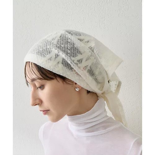 【ウィムガゼット/Whim Gazette】のジャガードスカーフ インテリア・キッズ・メンズ・レディースファッション・服の通販 founy(ファニー) 　ファッション　Fashion　レディースファッション　Fashion for Women　2025年　2025　2025-2026秋冬・A/W　Autumn/Winter 2025–26 AW25–26　クラシカル　Classical, Vintage-Inspired　スカーフ　Scarf, Neckwear　エレガント 上品　Elegant　オフホワイト|ID: prp329100004649882 ipo3291000000033589916
