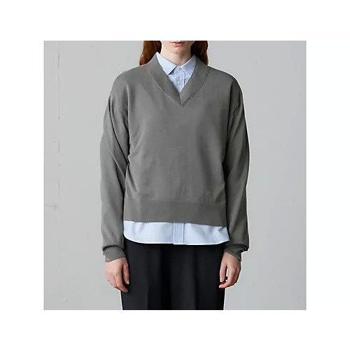 【ミディウミ/MidiUmi】のVネックニットプルオーバー インテリア・キッズ・メンズ・レディースファッション・服の通販 founy(ファニー) 　ファッション　Fashion　レディースファッション　Fashion for Women　トップス・カットソー　Cut & Sew Tops　ニット　Knit Tops & Sweaters　カジュアルプルオーバー・ニットトップス　Pullovers & Knit Tops / Casual Pullovers　Vネックトップス　V-Neck Tops / V-Cut Neckline Shirts　コンパクト　Compact, Small Size　ベスト　Vest, Waistcoat　秋　Autumn　チャコールグレー|ID: prp329100004649964 ipo3291000000036043887
