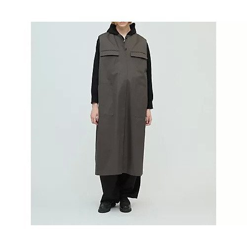 【ミズイロ インド/mizuiro ind】のポケット付きクルーネックロングジレ インテリア・キッズ・メンズ・レディースファッション・服の通販 founy(ファニー) 　ファッション　Fashion　レディースファッション　Fashion for Women　アウター　Coat / Outerwear Collection　トップス・カットソー　Cut & Sew Tops　ベスト&ジレ / 重ね着スタイル　Vests & Gilets　ジャケット　Jacket, Outerwear　フロント　Front, Front Design　ポケット　Pocket, Pocket Detail　ワーク　Workwear, Utility Style　チャコールグレー|ID: prp329100004649970 ipo3291000000033591066