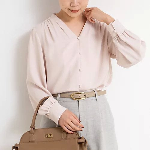 【ノーリーズソフィー/NOLLEY'S sophi】のウォッシャブルジョーゼットVネックブラウス インテリア・キッズ・メンズ・レディースファッション・服の通販 founy(ファニー) https://founy.com/ ファッション Fashion レディースファッション Fashion for Women トップス・カットソー Cut & Sew Tops シャツ・ブラウス・オフィスカジュアル Elegant Blouses & Button-Ups Vネックトップス V-Neck Tops / V-Cut Neckline Shirts 2025年 2025 2025-2026秋冬・A/W Autumn/Winter 2025–26 AW25–26 おすすめ Recommended / Our Picks インナー Innerwear オケージョン Occasion Wear サテン Satin, Glossy Fabric ジャケット Jacket, Outerwear プリント Print, Printed Pattern エレガント 上品 Elegant ビジネス 仕事 通勤 Business / Work / Commuting |ID: prp329100004651069 ipo3291000000033603753