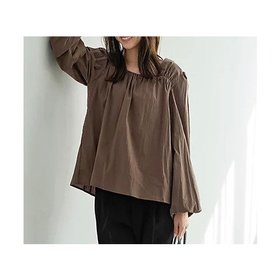 【スタイルデリ/STYLE DELI】 【LUXE】デコルテスクエアギャザーブラウス人気、トレンドファッション・服の通販 founy(ファニー) ファッション Fashion レディースファッション Fashion for Women トップス・カットソー Cut & Sew Tops シャツ・ブラウス・オフィスカジュアル Elegant Blouses & Button-Ups インナー Innerwear カットソー Cut and Sewn Top ギャザー Gathered, Ruffled スクエア Square, Square Shape タートルネック Turtleneck, High Neck チュニック Tunic, Long Top テクスチャー Texture, Textured Fabric デコルテ Décolleté, Neckline ハイネック High Neck, Mock Neck バランス Balance, Style Balance フォルム Silhouette, Form ペンシル Pencil, Pencil Skirt ポケット Pocket, Pocket Detail 夏 Summer |ID:prp329100004651070