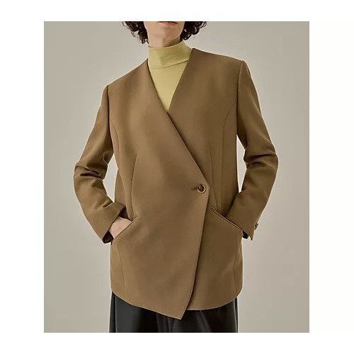 【アキラナカ/AKIRANAKA】のThelma jacket 人気、トレンドファッション・服の通販 founy(ファニー) 　ファッション　Fashion　レディースファッション　Fashion for Women　アウター　Coat / Outerwear Collection　レディースジャケット・軽アウター　Jackets　2025年　2025　2025-2026秋冬・A/W　Autumn/Winter 2025–26 AW25–26　クラシカル　Classical, Vintage-Inspired　シェイプ　Shape, Slim Fit　ジャケット　Jacket, Outerwear　フェミニン　Feminine, Girly　フロント　Front, Front Design　モダン　Modern, Contemporary　ワーク　Workwear, Utility Style　other-2|ID: prp329100004651998 ipo3291000000033668653