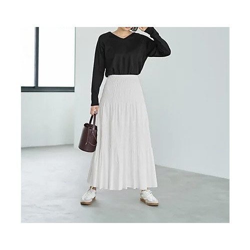 【スタイルデリ/STYLE DELI】の【ものづくりJAPAN】MeltyスムースVネックロングTシャツ 人気、トレンドファッション・服の通販 founy(ファニー) 　ファッション　Fashion　レディースファッション　Fashion for Women　トップス・カットソー　Cut & Sew Tops　シャツ・ブラウス・オフィスカジュアル　Elegant Blouses & Button-Ups　ロングTシャツ・Tシャツ　Longline T-Shirts & Tees　Vネックトップス　V-Neck Tops / V-Cut Neckline Shirts　インド　Indian Textile　春　Spring　秋　Autumn　カットソー　Cut and Sewn Top　コレクション　Collection, Seasonal Line　シルケット　Silket, Silky Cotton　スリーブ　Sleeve, Long Sleeve / Short Sleeve　タオル　Towel, Bath Towel　人気　Popular, Best Seller　長袖　Long Sleeve, Full Sleeve　ベーシック　Basic, Essential　リラックス　Relax, Relaxed Fit　ロング　Long, Long-Length　冬　Winter / This Winter　ビジネス 仕事 通勤　Business / Work / Commuting　other-2|ID: prp329100004653160 ipo3291000000033628580