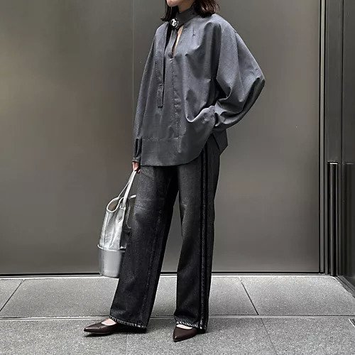 【ハルノブムラタ/HARUNOBUMURATA】のHEPBURN/ボタンブラウス 人気、トレンドファッション・服の通販 founy(ファニー) 　ファッション　Fashion　レディースファッション　Fashion for Women　トップス・カットソー　Cut & Sew Tops　シャツ・ブラウス・オフィスカジュアル　Elegant Blouses & Button-Ups　シルバー　Silver, Metallic Silver　バランス　Balance, Style Balance　マニッシュ　Mannish, Boyish　今季　This Season, Current Season　夏　Summer　春　Spring　S/S・春夏　SS, Spring/Summer, Warm Season　other-3|ID: prp329100004654631 ipo3291000000034028812