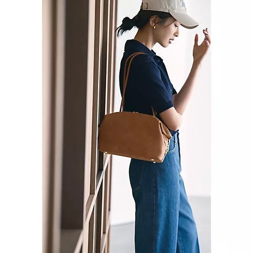 【アンドミューク/&MyuQ】の【Marisol別注】TAMTON 2WAY バッグ 人気、トレンドファッション・服の通販 founy(ファニー) 　ファッション　Fashion　レディースファッション　Fashion for Women　バッグ　Bags　シルバー　Silver, Metallic Silver　ボストン　Boston　ボストンバッグ　Boston Bag, Retro Bag　ポケット　Pocket, Pocket Detail　ロング　Long, Long-Length　エレガント 上品　Elegant　人気　Popular, Best Seller　ビジネス 仕事 通勤　Business / Work / Commuting　別注　Limited Edition, Custom Order　other-2|ID: prp329100004654642 ipo3291000000033654526