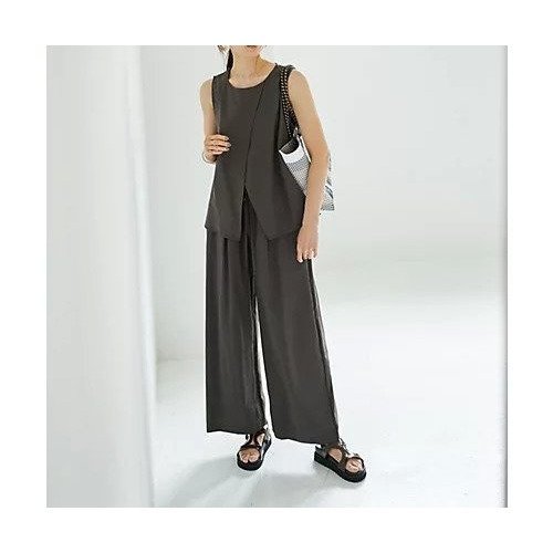 【スタイルデリ/STYLE DELI】の合わせフロントセットアップ 人気、トレンドファッション・服の通販 founy(ファニー) 　ファッション　Fashion　レディースファッション　Fashion for Women　セットアップ　Matching Sets　秋　Autumn　カシュクール　Wrap Design　カーディガン　Cardigan, Knitwear　ジャケット　Jacket, Outerwear　スタイリッシュ　Stylish, Fashionable　ストレート　Straight, Straight Cut　スリット　Slit, Slit Detail　セットアップ　Set-Up, Coordinated Outfit　ノースリーブ　Sleeveless, No-Sleeve　バルーン　Balloon, Balloon Silhouette　フォルム　Silhouette, Form　フロント　Front, Front Design　ブルゾン　Blouson, Bomber Jacket　ポケット　Pocket, Pocket Detail　ラウンド　Round, Round Neck　リボン　Ribbon, Bow　ループ　Loop, Loop Knit　ワイド　Wide, Wide Fit　冬　Winter / This Winter　夏　Summer　エレガント 上品　Elegant　 other-1|ID: prp329100004655220 ipo3291000000033666781