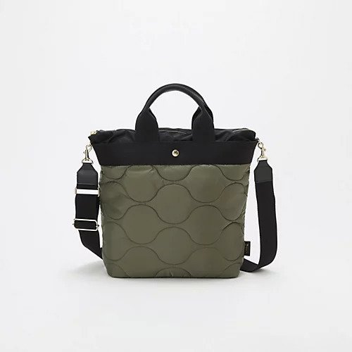 【トプカピ/TOPKAPI】の【Breath TOPKAPI】RIPPLE リプル キルティング ショルダー付き 縦型 トートバッグ / 撥水 / 軽量 インテリア・キッズ・メンズ・レディースファッション・服の通販 founy(ファニー) 　ファッション　Fashion　レディースファッション　Fashion for Women　バッグ　Bags　キルティング　Quilted, Quilting　軽量　Lightweight, Ultra Light　ショルダー　Shoulder, Shoulder Strap　ポケット　Pocket, Pocket Detail　カーキ|ID: prp329100004669715 ipo3291000000033763229